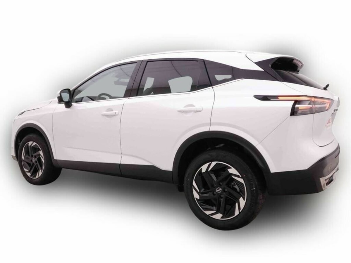 NISSAN QASHQAI 1.3 MHEV 140 N-CONNECTA