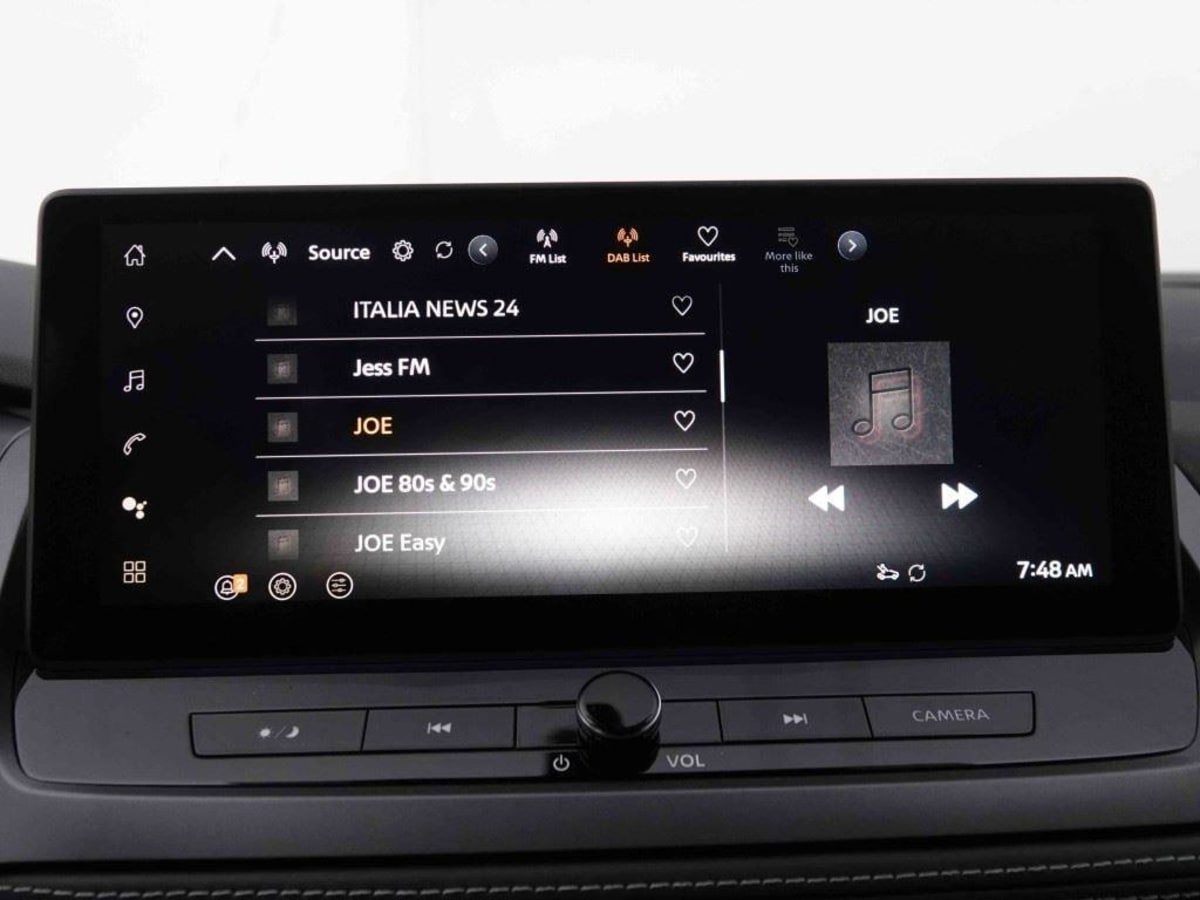 NISSAN QASHQAI 1.3 MHEV 140 N-CONNECTA