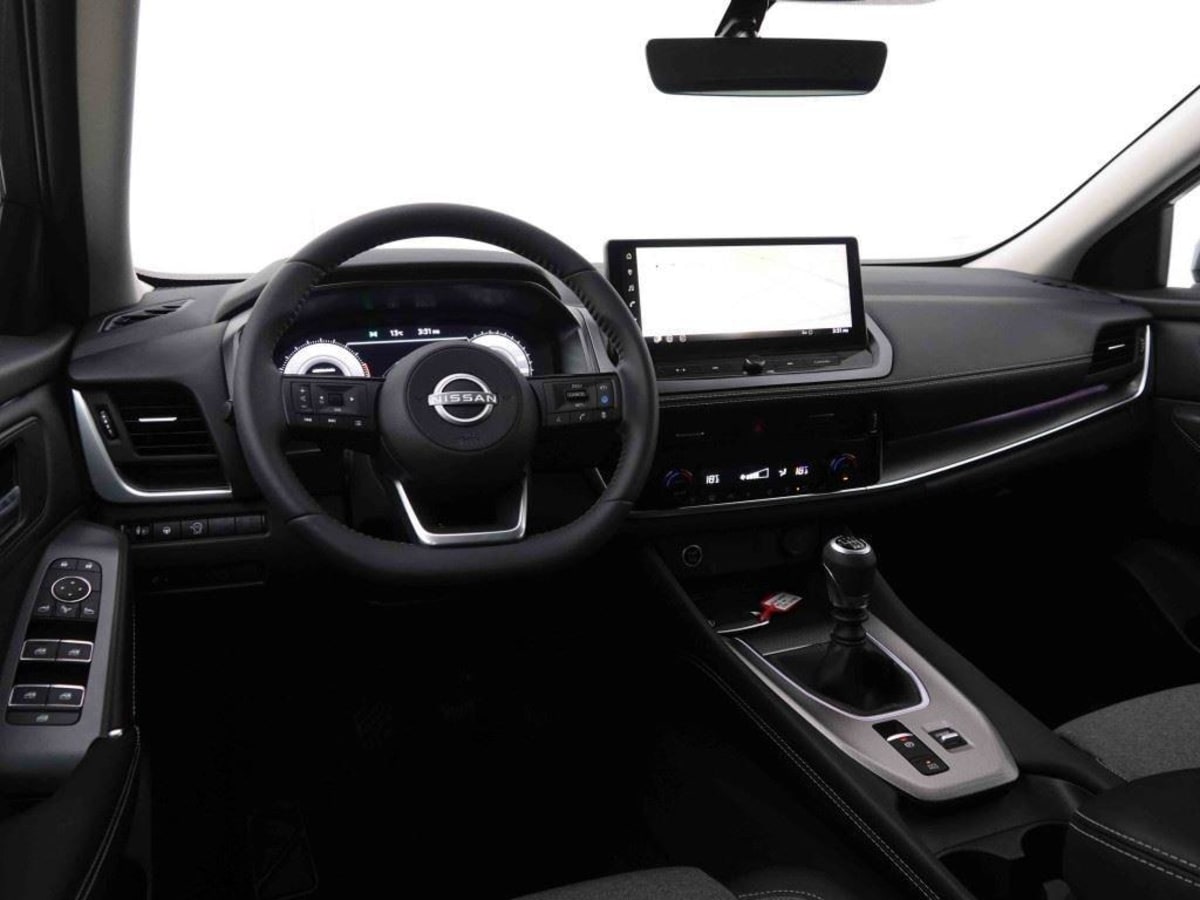 NISSAN QASHQAI 1.3 MHEV 140 N-CONNECTA