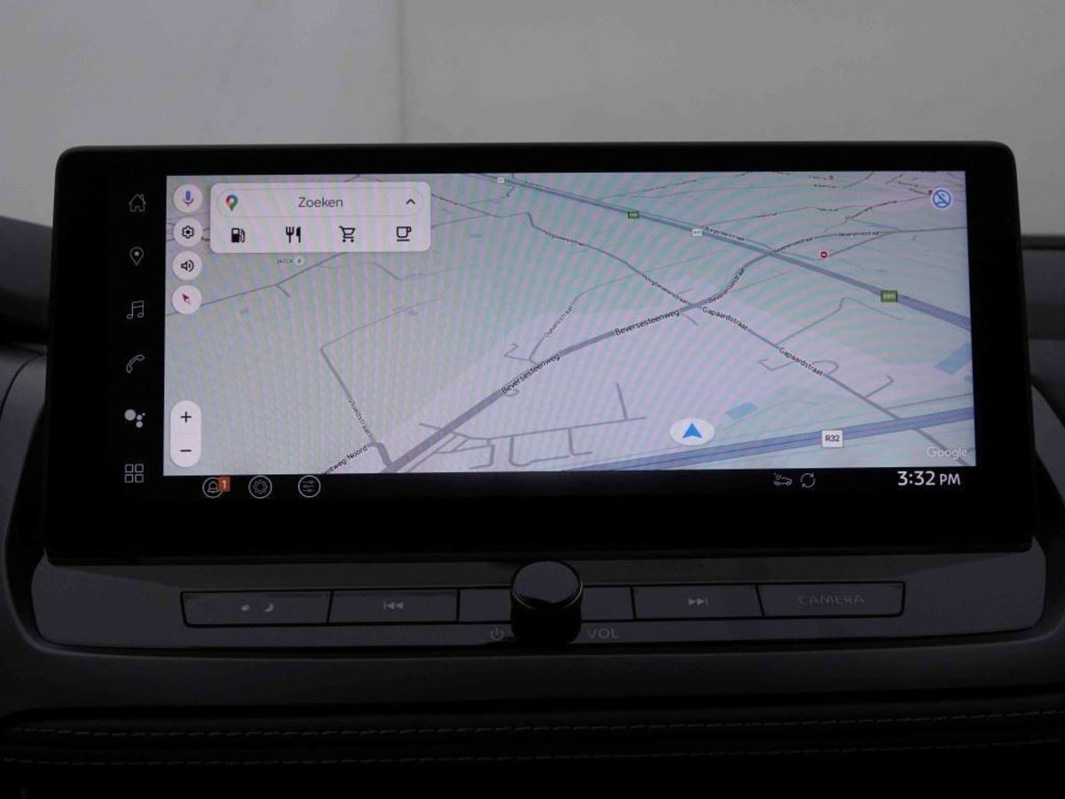 NISSAN QASHQAI 1.3 MHEV 140 N-CONNECTA