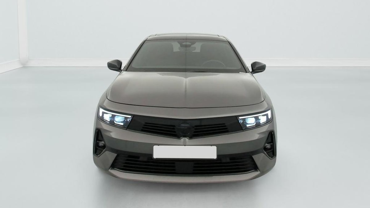 Opel Astra - Image 2