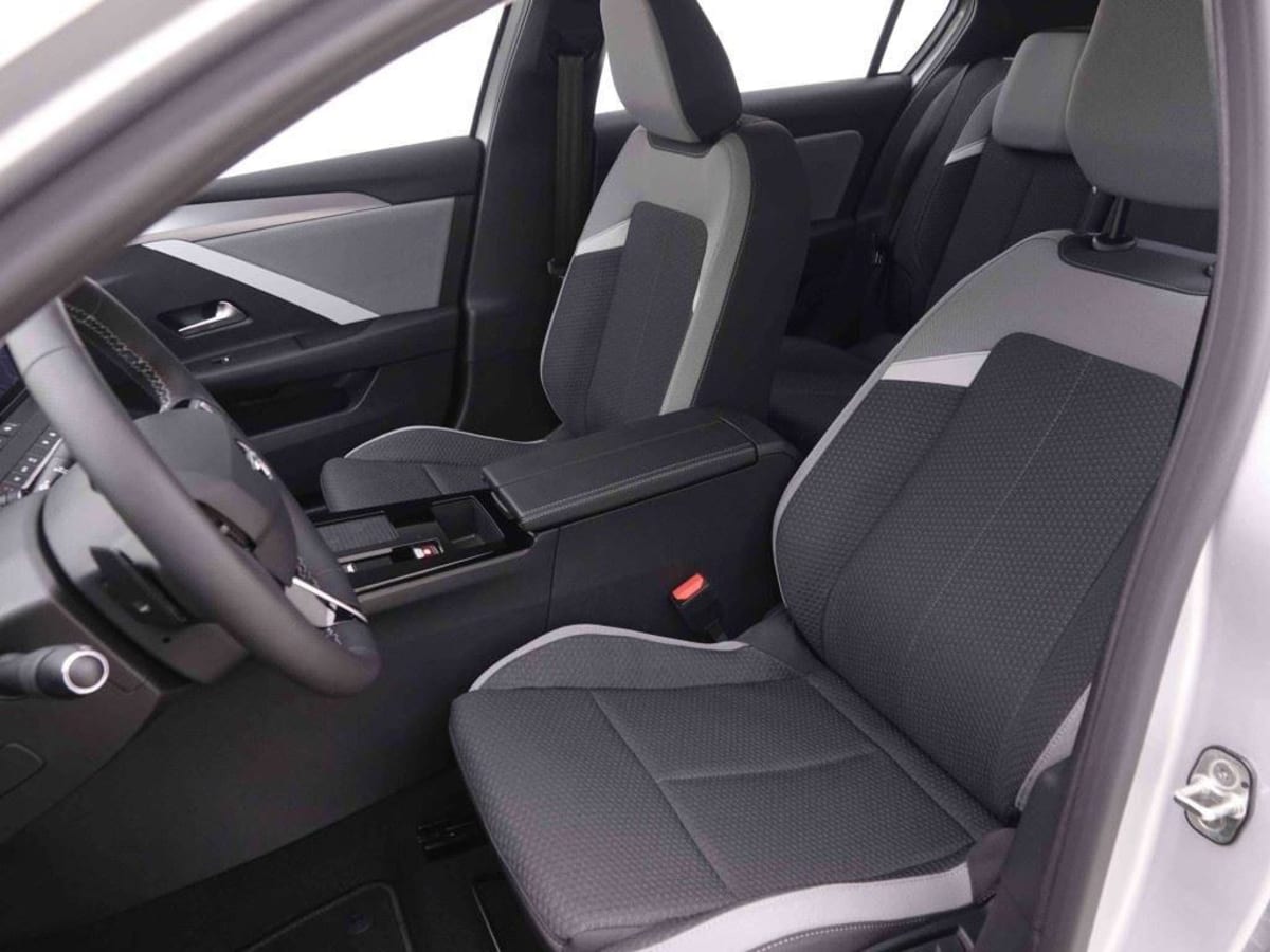 OPEL A ST 1.6 T PHEV 181 EDITION
