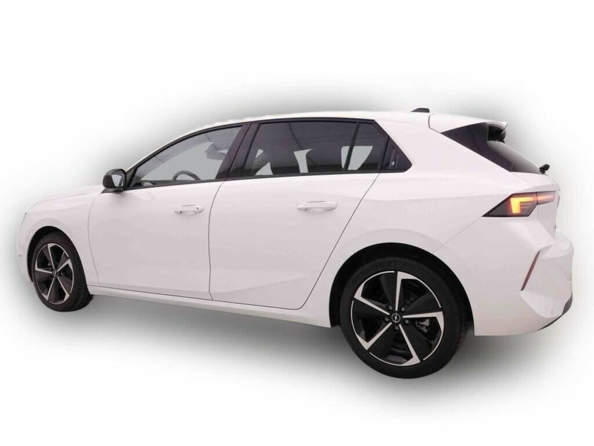 OPEL A ST 1.2 TURBO 110 EDITION