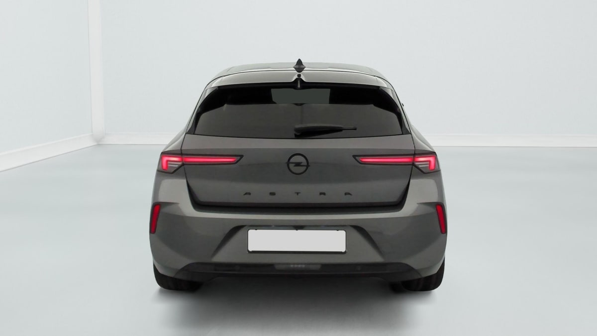 Opel Astra - Image 6