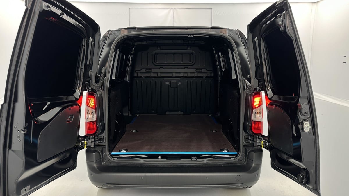 OPEL COMBO CARGO COMBO CARGO IV M 650KG 1.5 HDI 130CH EAT8