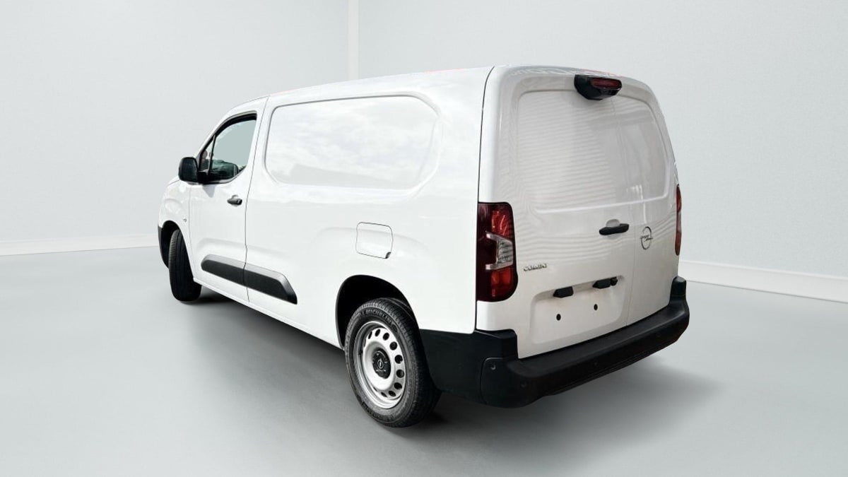 OPEL COMBO CARGO XL 950 KG HDI 130 EAT8