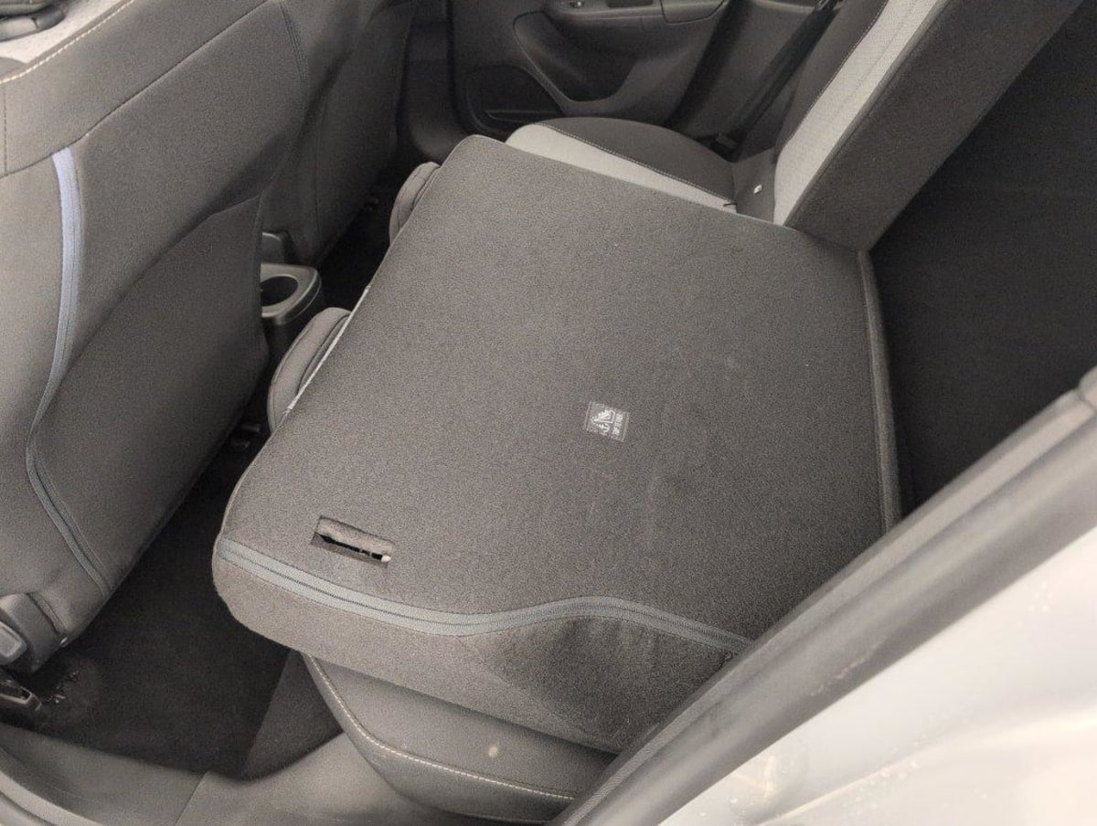 Opel Corsa - Image 12