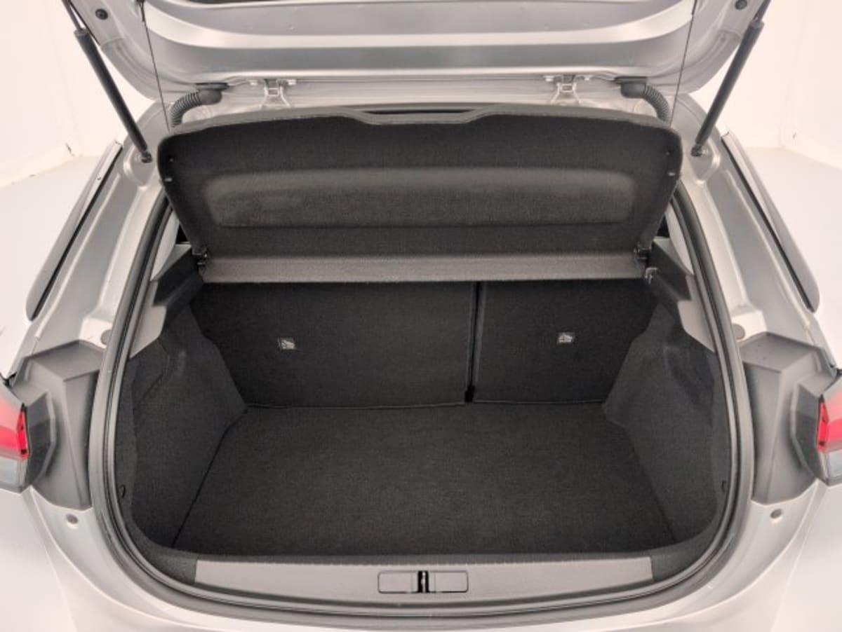Opel Corsa - Image 11