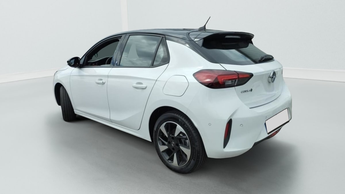 OPEL CORSA CORSA ELECTRIQUE 136 CH BATTERIE 50 KWH GS LINE