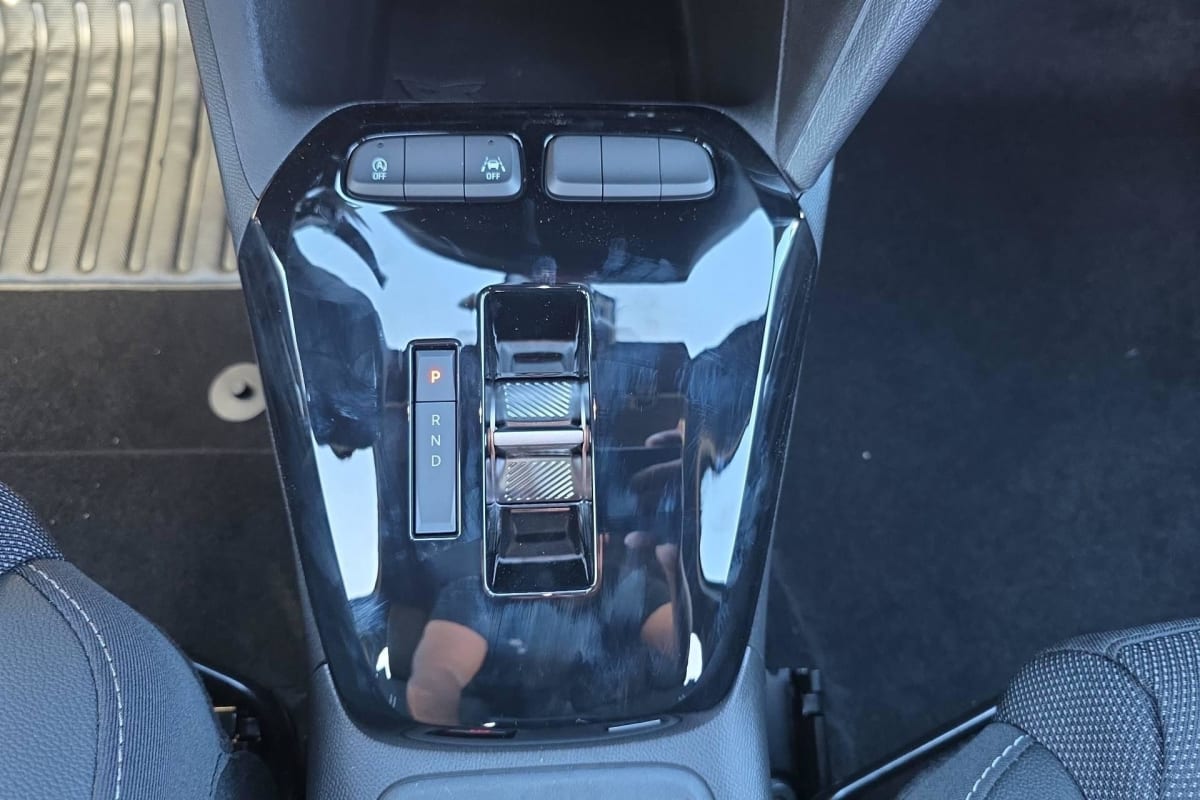 Opel Corsa - Image 17
