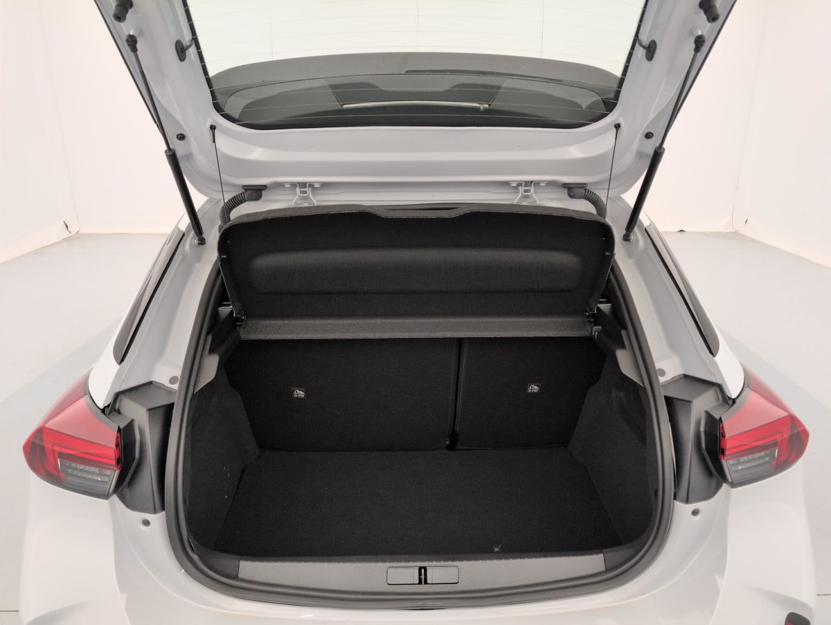 Opel Corsa - Image 92