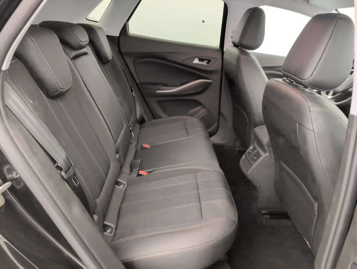 Opel Grandland X - Image 10