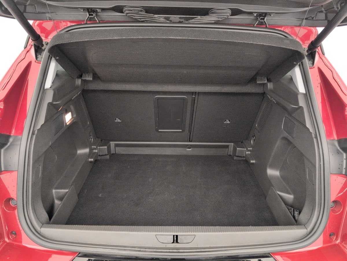 Opel Grandland X - Image 11