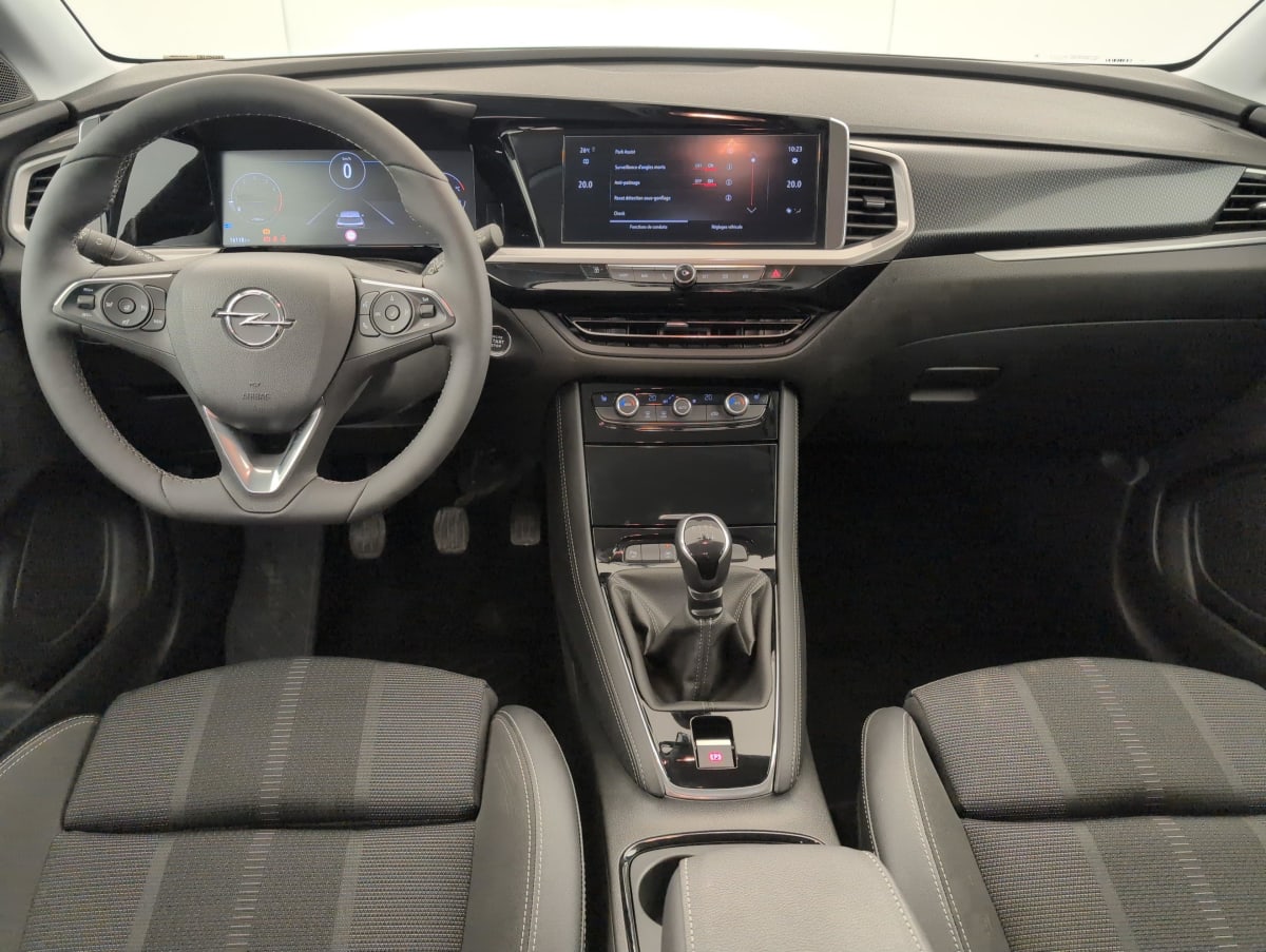 Opel Grandland X - Image 13