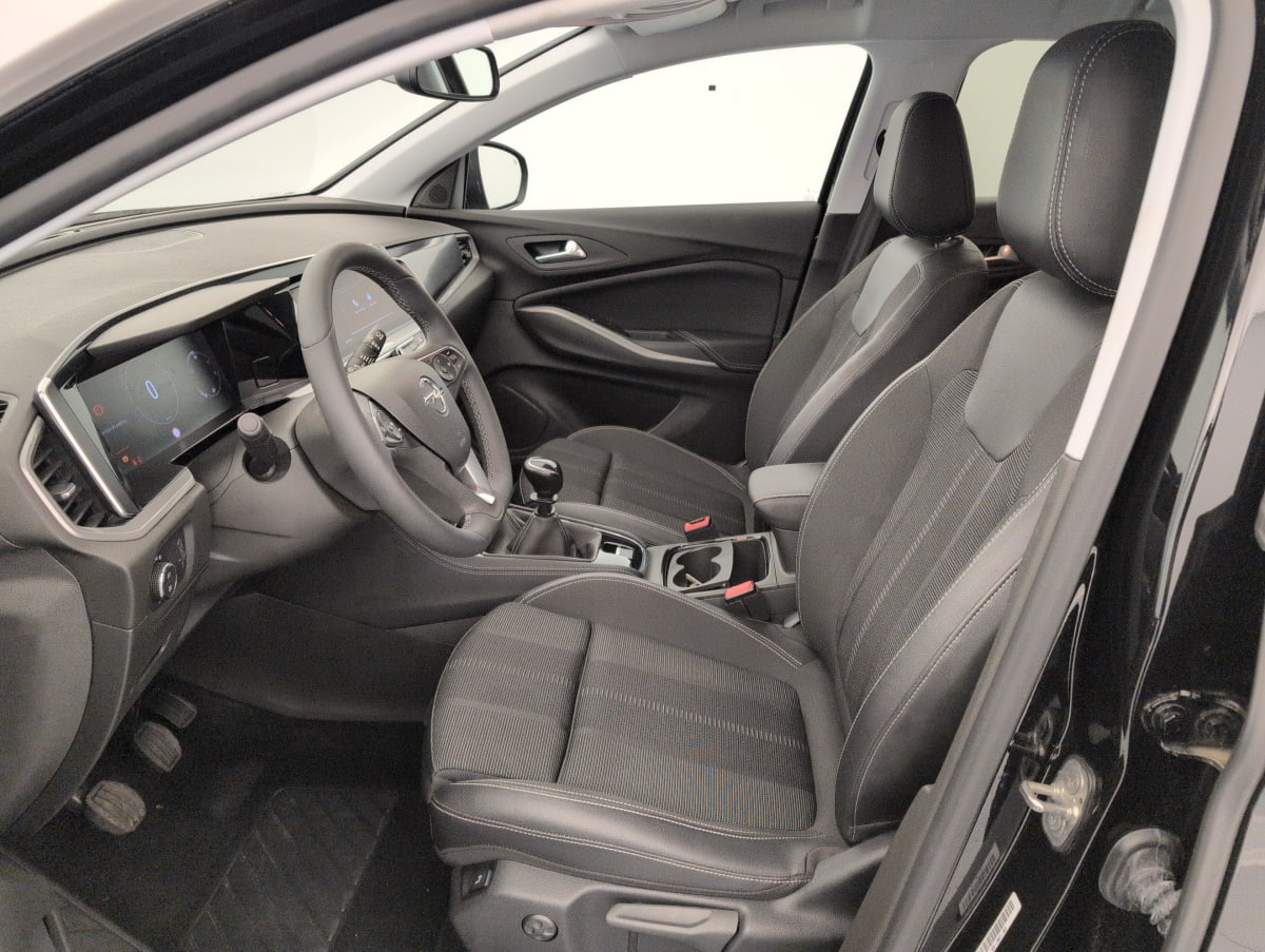 Opel Grandland X - Image 28