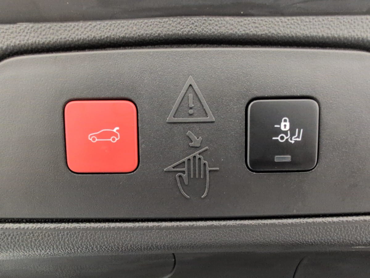 Opel Grandland X - Image 11