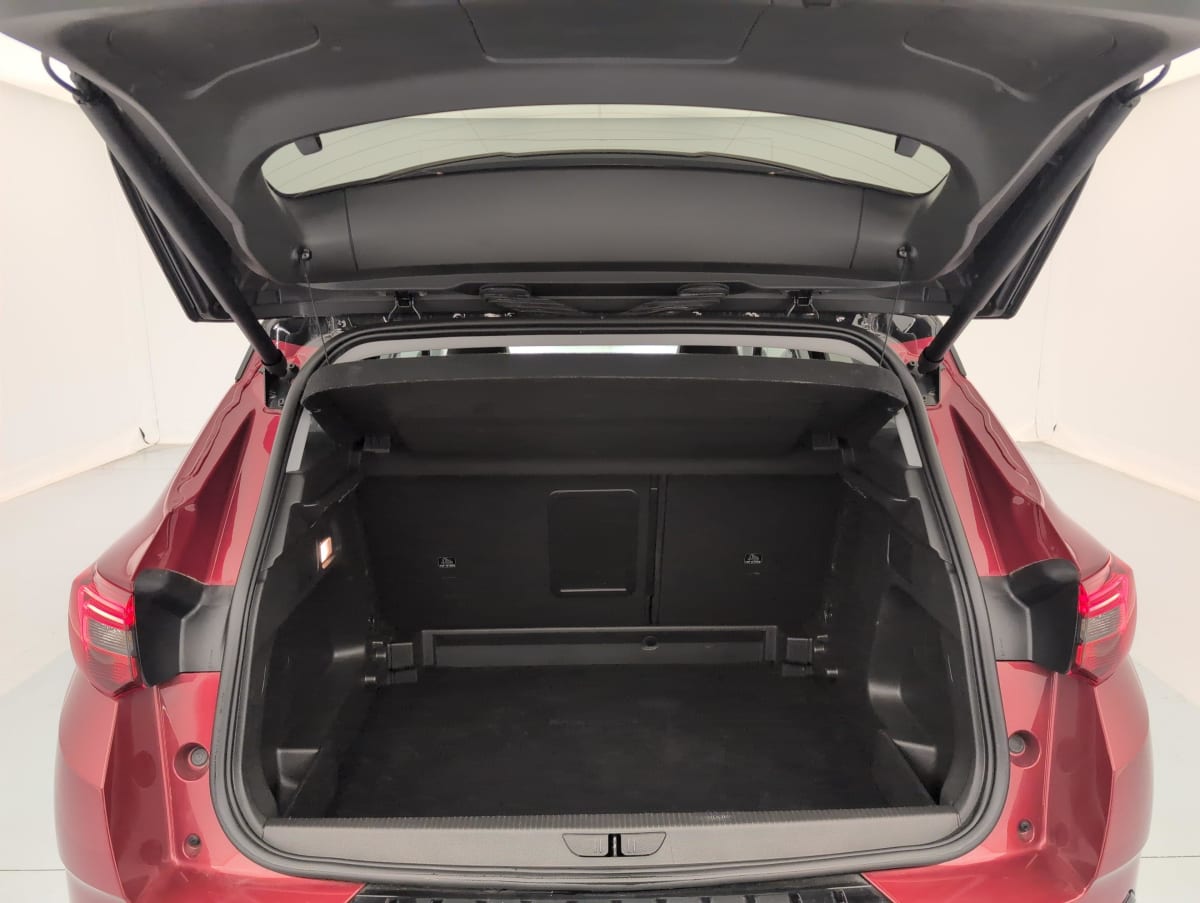 Opel Grandland X - Image 11