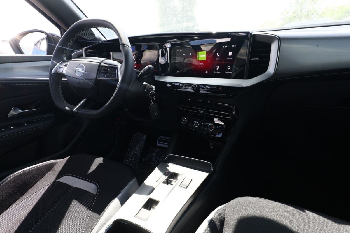 OPEL MOKKA 1.2 TURBO HYBRID 145 CH E-DCT6 GS