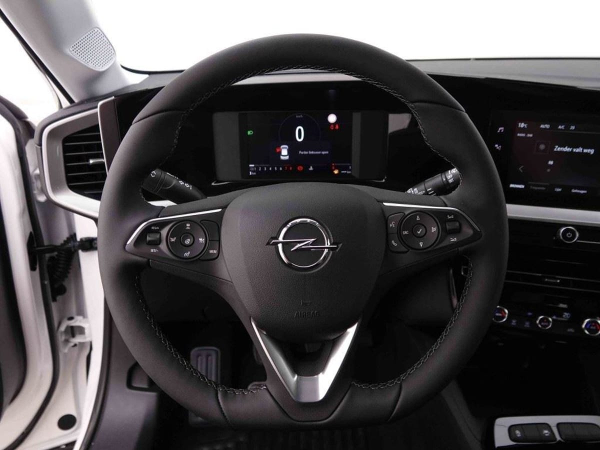 OPEL MOKKA 1.2 100 EDITION COMFORT AND TECH PACK