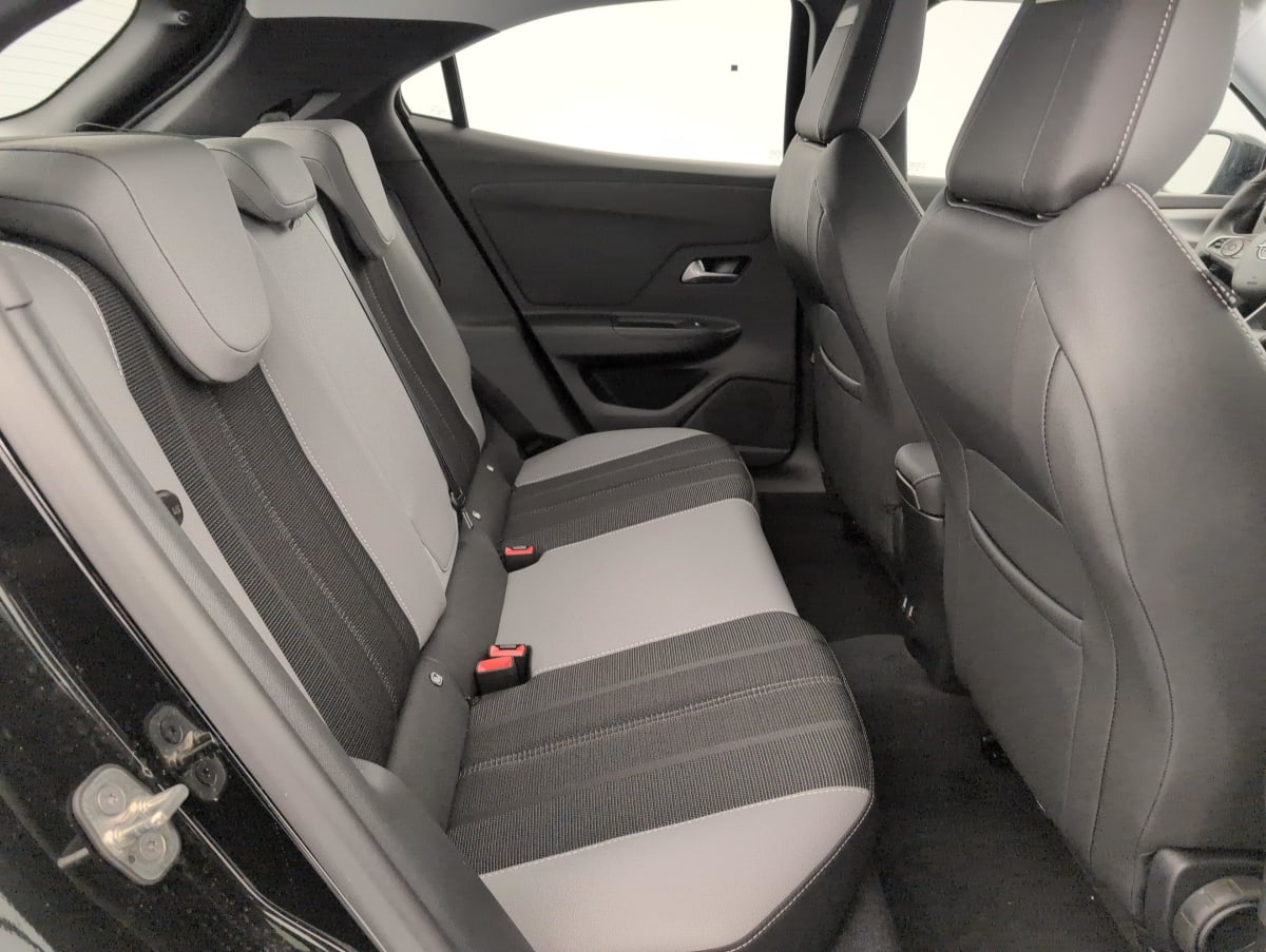 Opel Mokka - Image 22