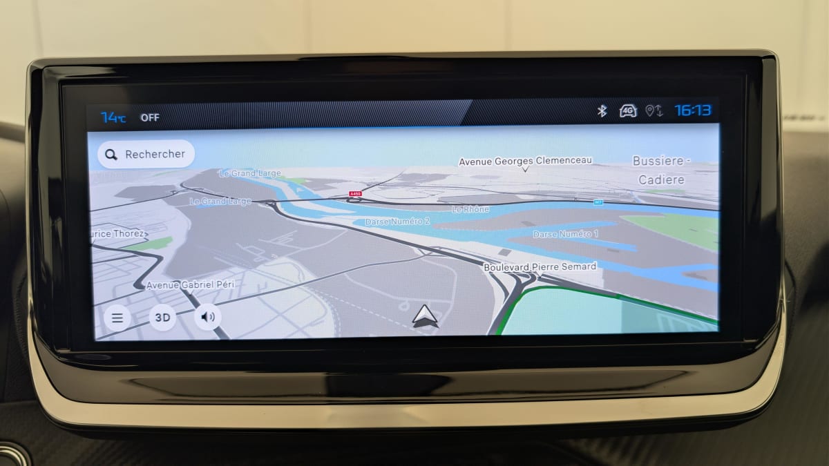 Peugeot 2008 - Image 17