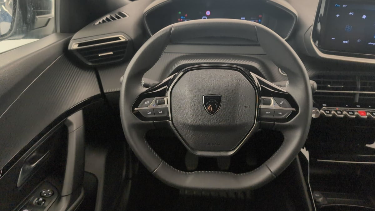 Peugeot 2008 - Image 14