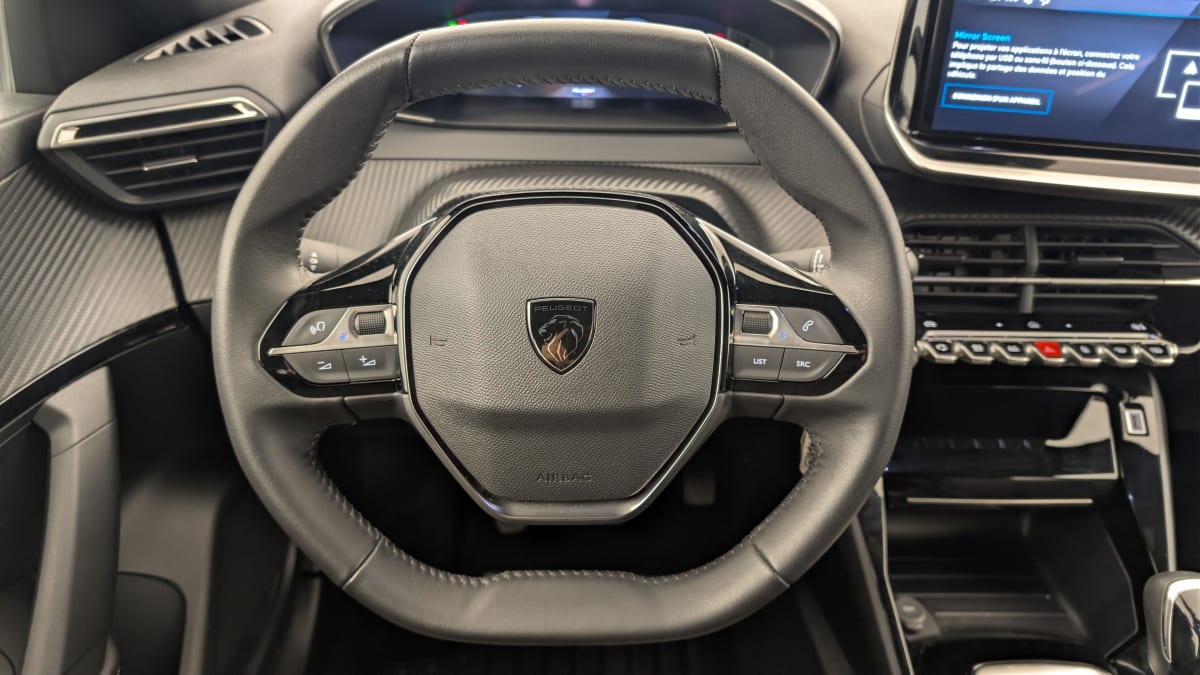 Peugeot 2008 - Image 14