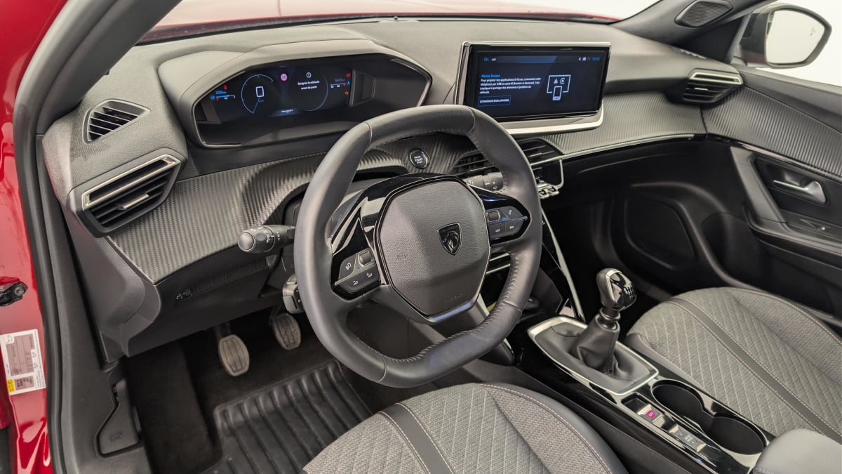 Peugeot 2008 - Image 15