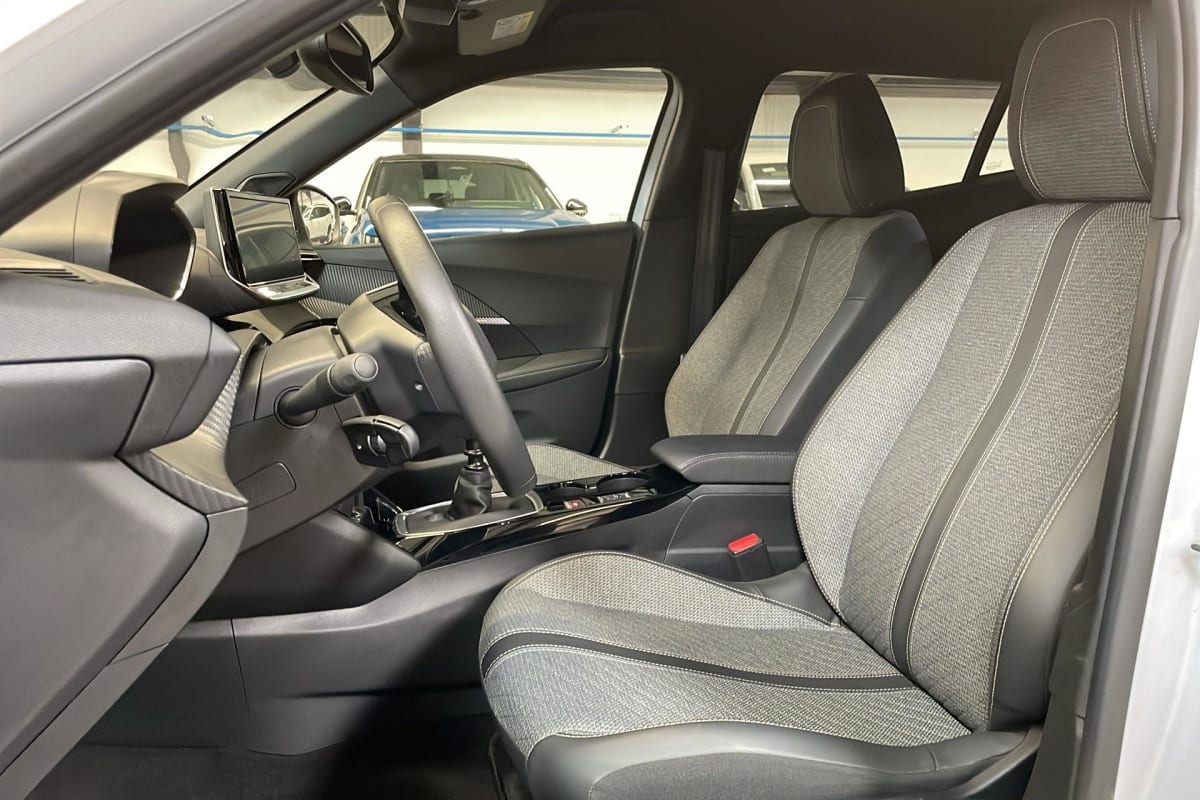 Peugeot 2008 - Image 15