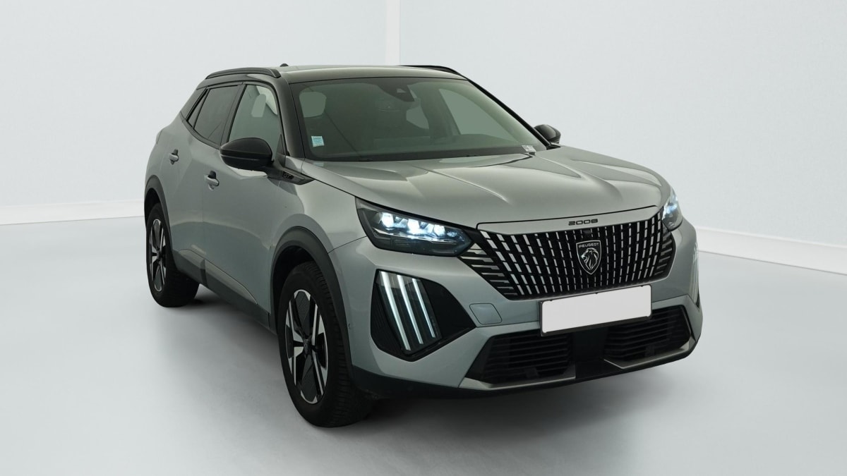 PEUGEOT 2008 - PURETECH 130 EAT8 GT