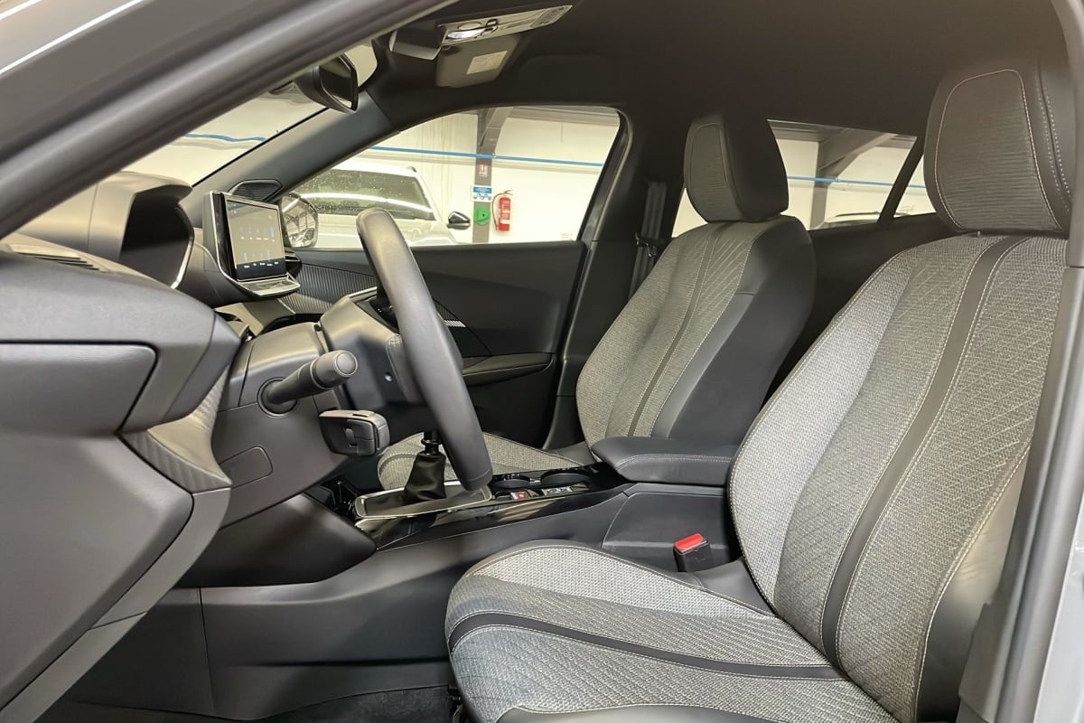 Peugeot 2008 - Image 16