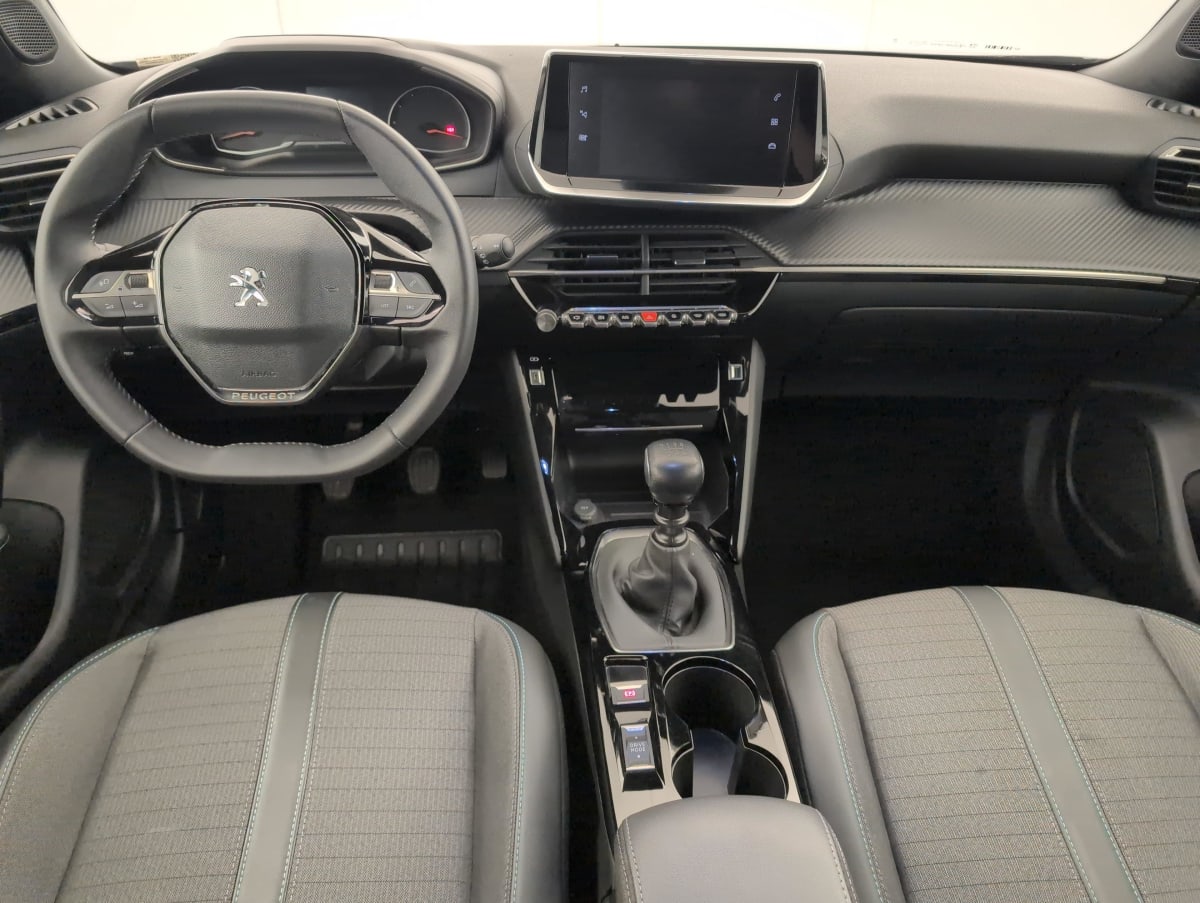 Peugeot 2008 - Image 13