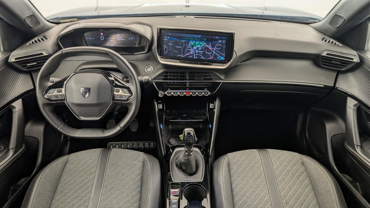 Peugeot 2008 - Image 13