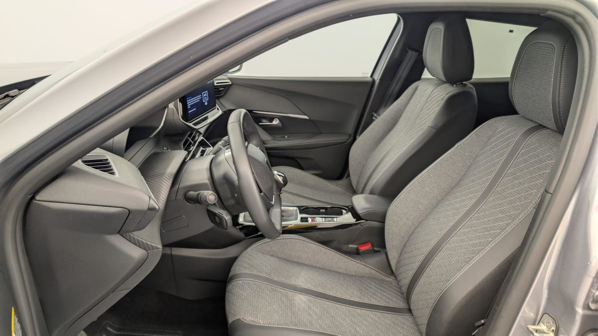 Peugeot 2008 - Image 16