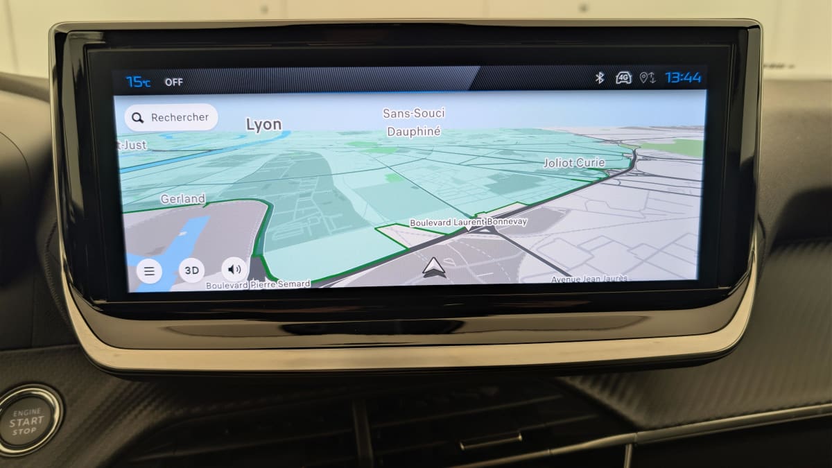 Peugeot 2008 - Image 19