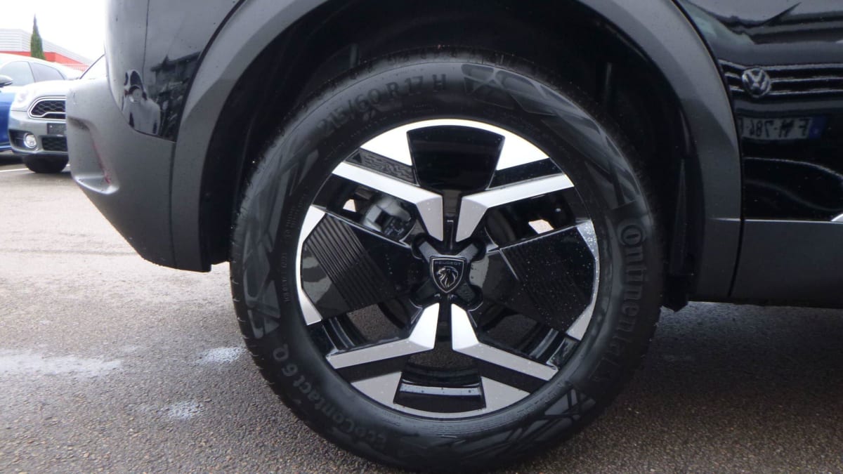 PEUGEOT 2008 PURETECH 100 ALLURE