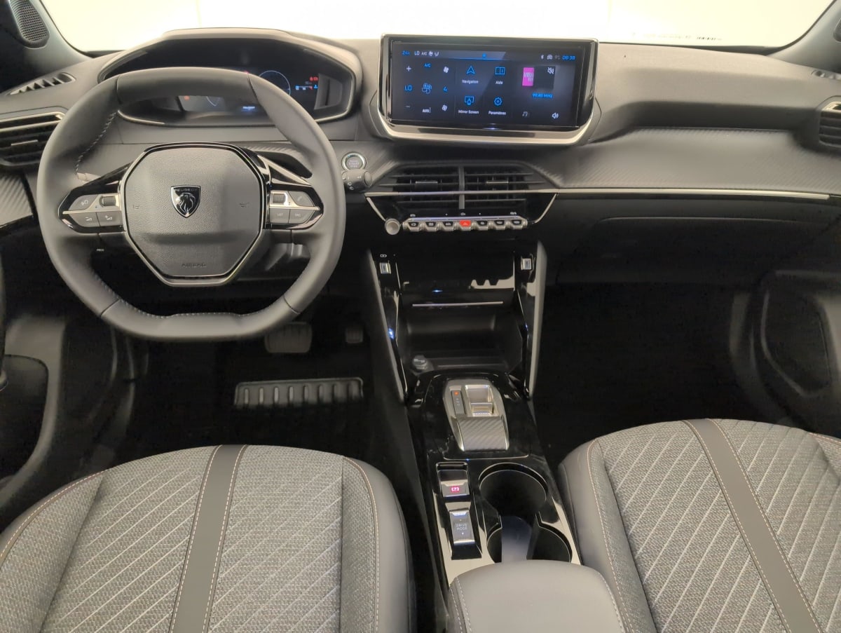 Peugeot 2008 - Image 15