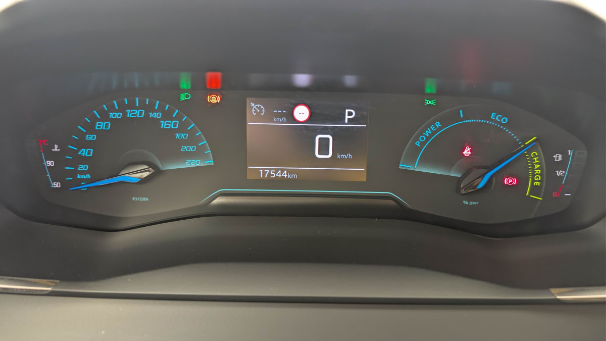 Peugeot 2008 - Image 21