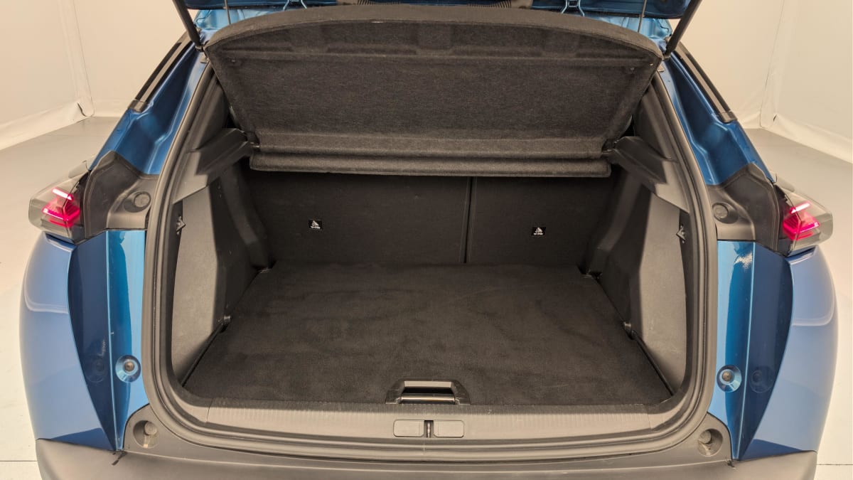 Peugeot 2008 - Image 11