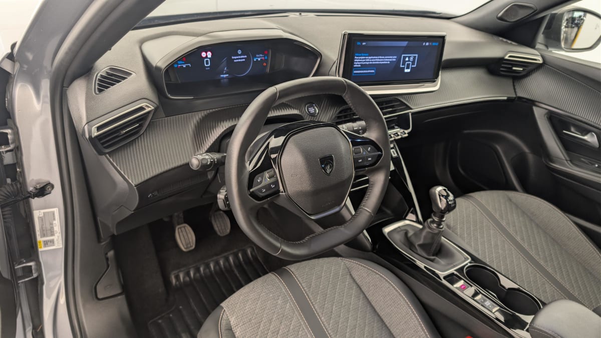 Peugeot 2008 - Image 15
