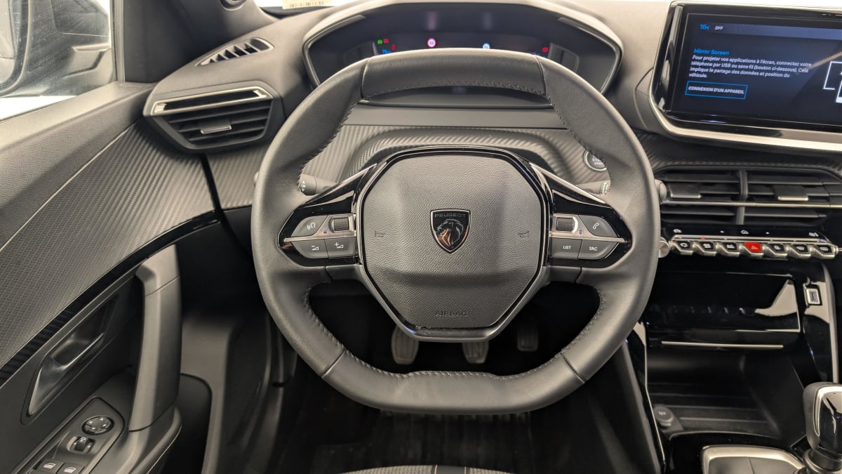 Peugeot 2008 - Image 14