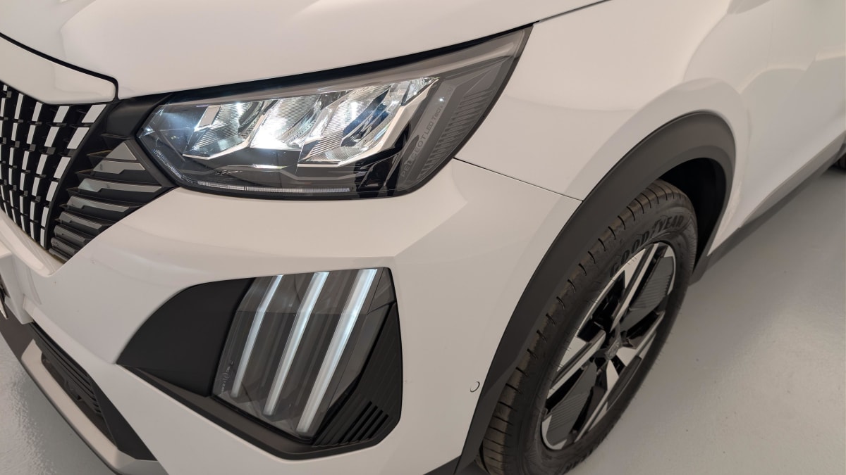 Peugeot 2008 - Image 21