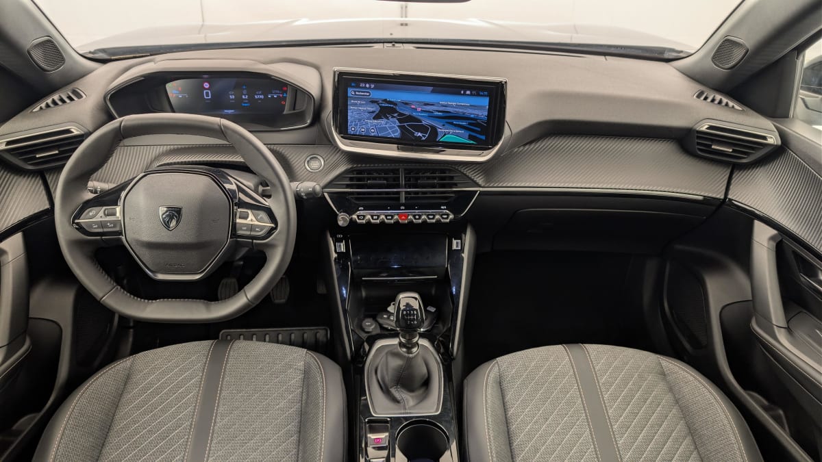 Peugeot 2008 - Image 13