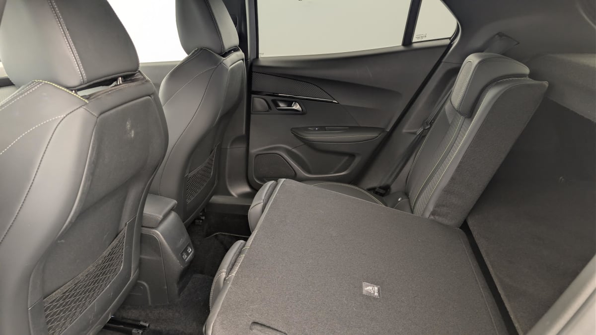 Peugeot 2008 - Image 12