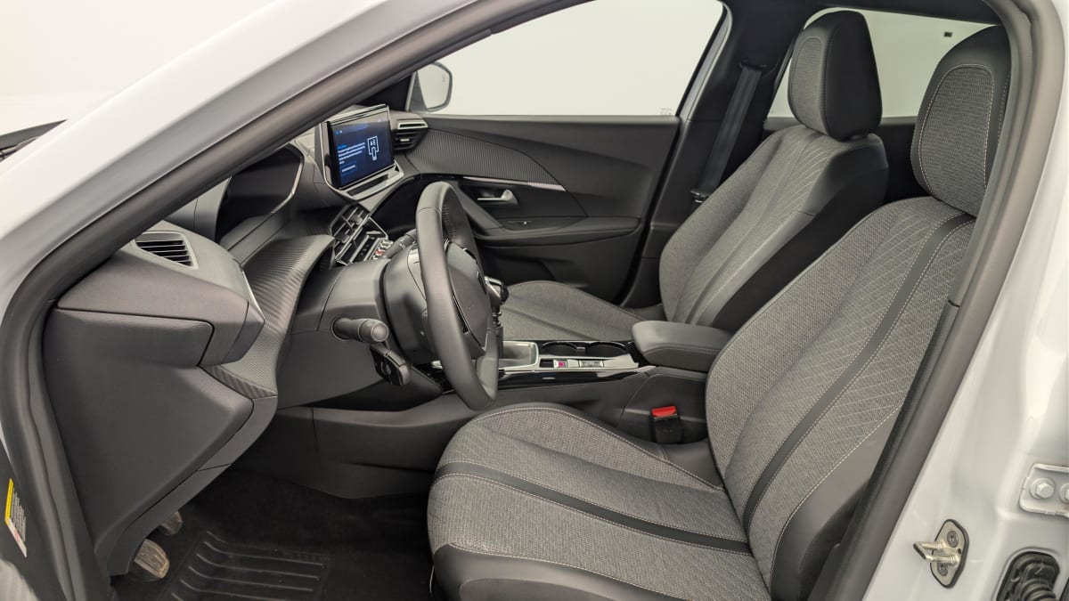 Peugeot 2008 - Image 16