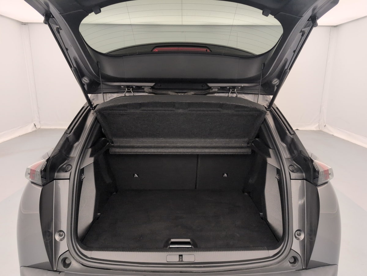 Peugeot 2008 - Image 12