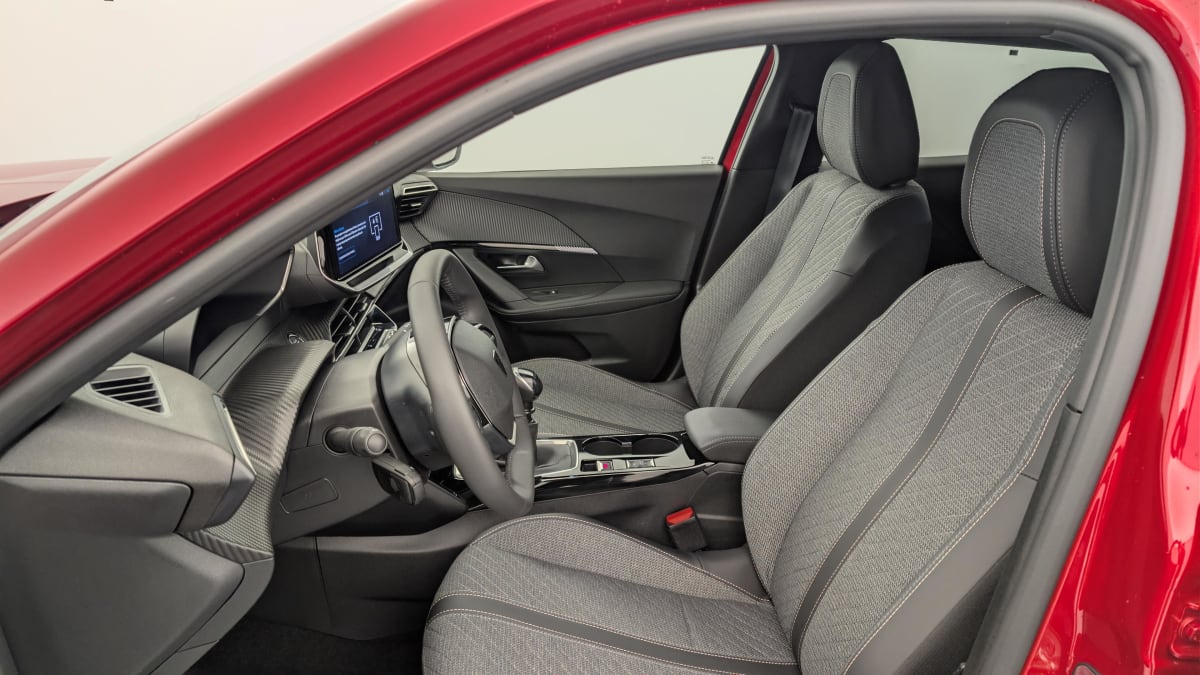 Peugeot 2008 - Image 16