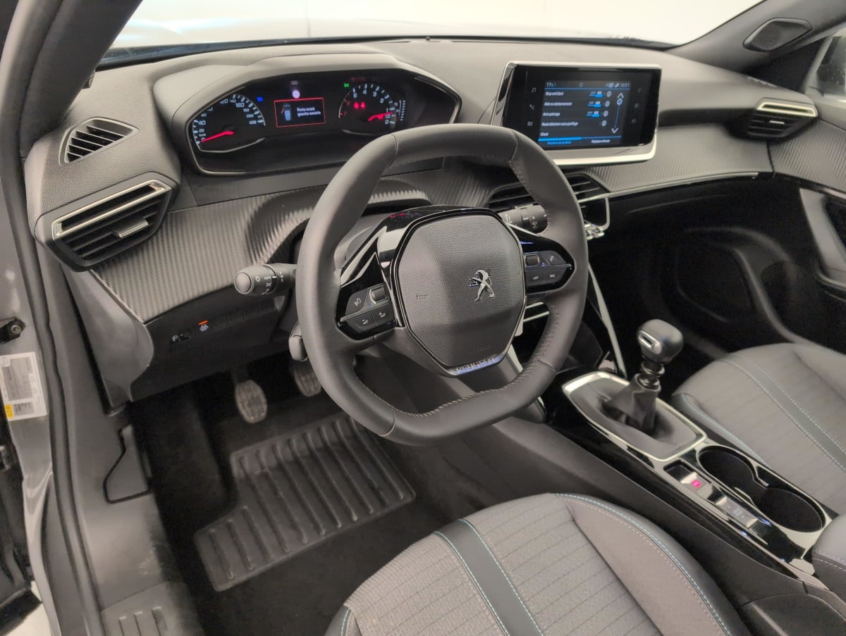 Peugeot 2008 - Image 15