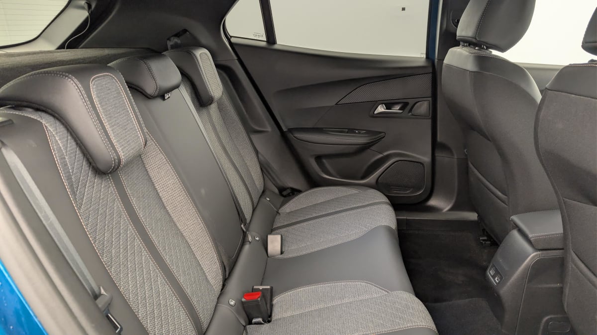 Peugeot 2008 - Image 10
