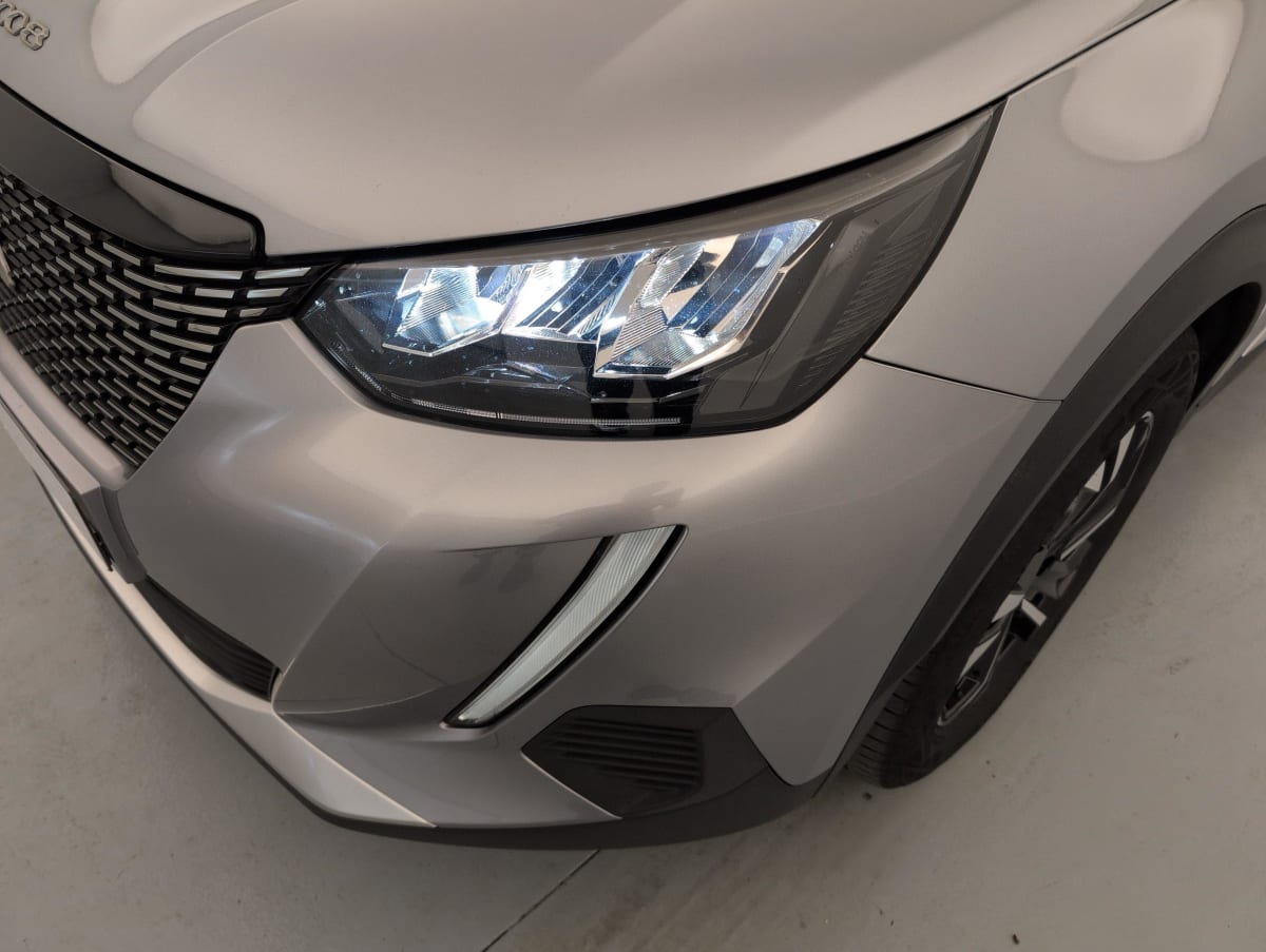 Peugeot 2008 - Image 21